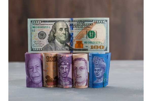 禁止军机飞越、拒绝军事介入 英法拒战引特朗普警告：“美国不会再帮你们了”