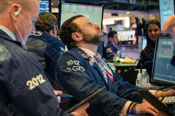 2025年04月03日:特朗普关税给全球经济增长带来风险 恐惧笼罩市场